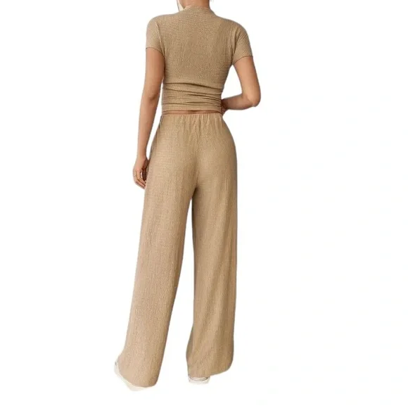 Textured Top And Pant Set - Picture 2 of 4